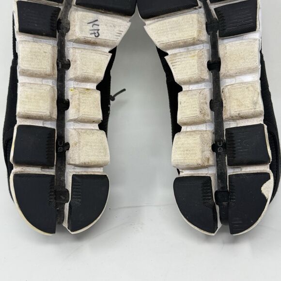 On Cloud 5 Running Shoes Womens 9 Black Mesh Lightweight Sneakers - Picture 16 of 16